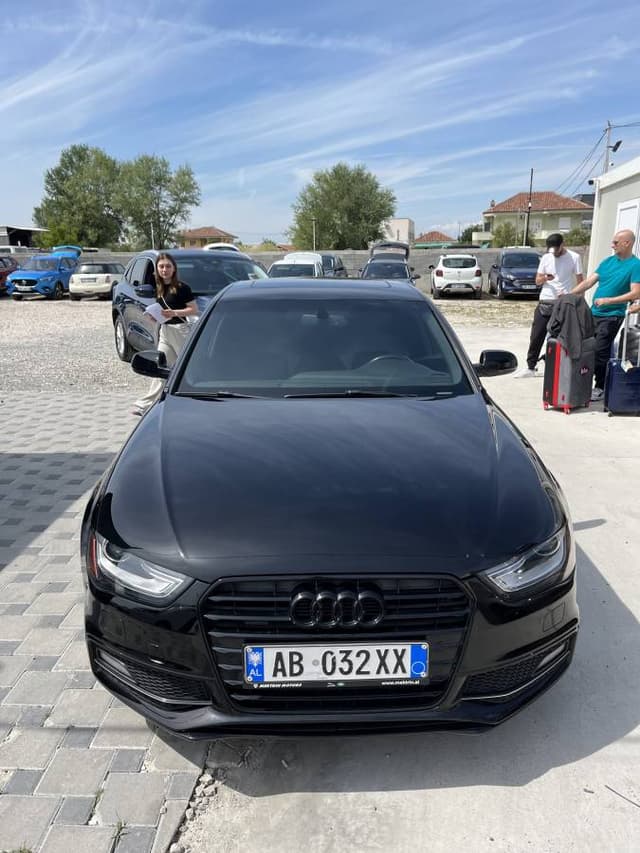 Tiran Havalimanı’nda bir Volkswagen Polo kiralama ile ilgili Kemal Serhat K. tarafından 1 fotoğraf (18.05.24)