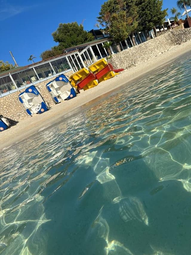 Foto 2 av Martin W. om att hyra en Opel Corsa i Tirana (25-04-25)