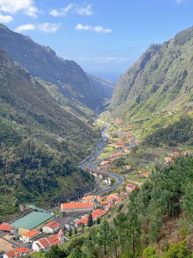 Foto 1 de Arnaldo C. sobre o aluguer de um Citroen C3 em Madeira (31/03/24)