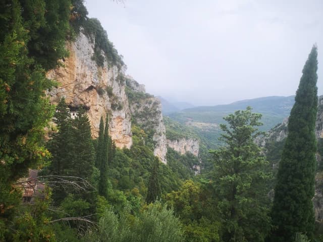 Photo 5 by Robert C. about renting a Citroen C3 in Athens (9/30/24)