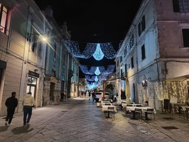 Foto 2 di Guillermo C. sul noleggio di una Toyota Aygo in Sardegna (25/12/24)