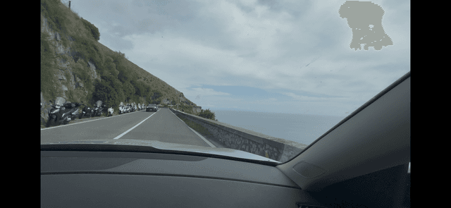 Zdjęcie 2 wykonane przez Patryk S. dotyczące wynajmu Fiat 500X w w Rzymie dnia (21.09.25)