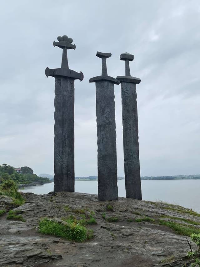 Фото 3 от Roman B. об аренде Toyota Corolla в Норвегии (18.07.25)