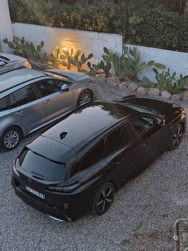 Foto 1 di Gabriel Marius G. sul noleggio di una Mercedes Benz A Class all’aeroporto di Crotone (28/08/25)