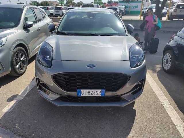 Photo 2 by Cristian B. about renting a Fiat 500 at Alghero Fertilia Airport (7/16/24)