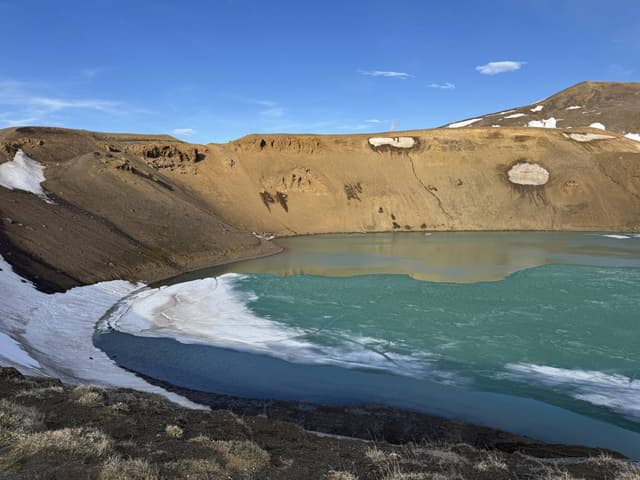 Photo 3 by Matthew W. about renting a Toyota Aygo in Keflavik (5/21/25)