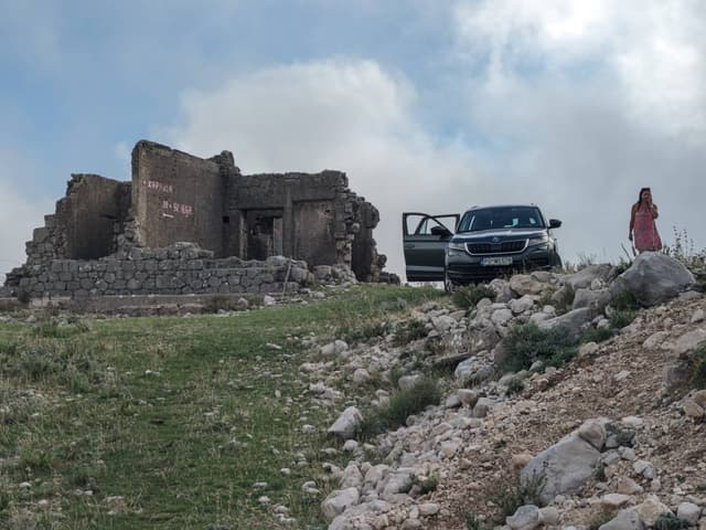 Photo 2 by Julius P. about renting a Nissan X-Terra at Tivat Airport (9/20/25)