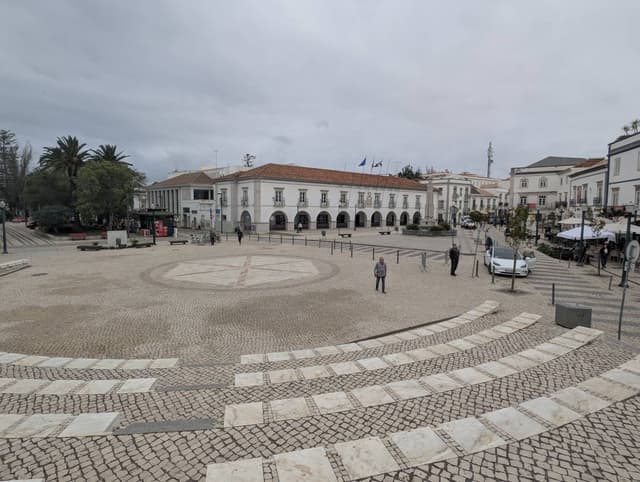 Photo 1 by Theo James H. about hiring a Volkswagen Up at Faro Airport (10/05/26)