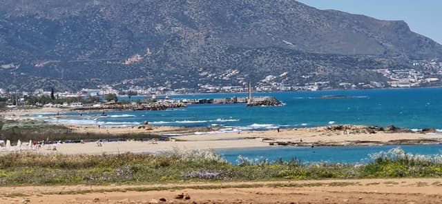 Photo 4 by Paul E. about hiring a Peugeot 208 at Crete Airport Heraklion (15/05/26)