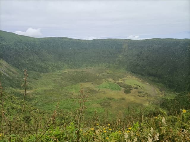 Foto 4 de Monica F. sobre o aluguer de um Citroën C3 em Portugal - no arquipélago dos Açores (25/07/24)
