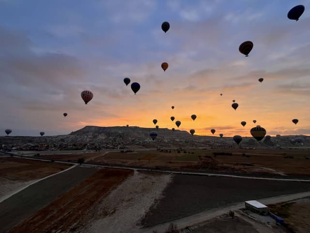 Photo by matthew W. about hiring a Renault Clio at Nevsehir Airport (19.11.24)