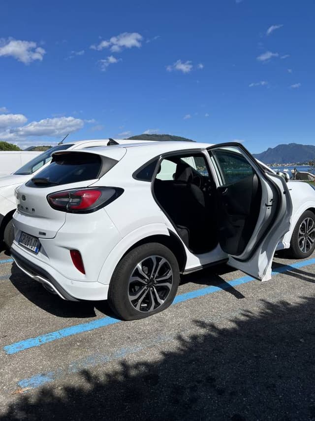 Photo by Viktorija B. about renting a Volkswagen T-Cross at Milan Airport Malpensa (9/12/24)