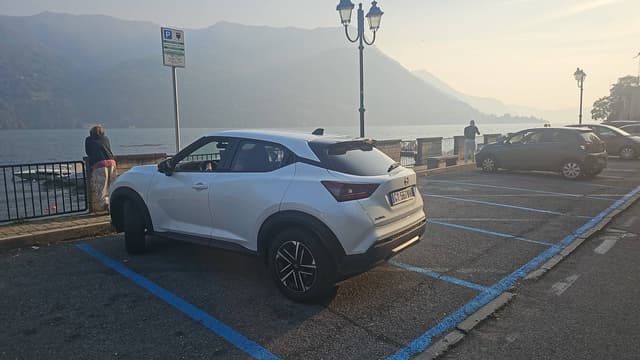 Фото 2 от VLADIMIR A. об аренде Volkswagen Golf в Италии (26.10.25)