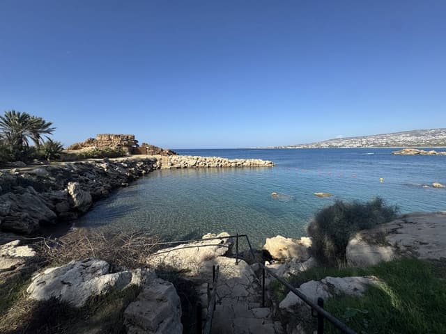Photo 2 by Matthew D. about hiring a Fiat 500 Cabrio in Cyprus (28/11/24)