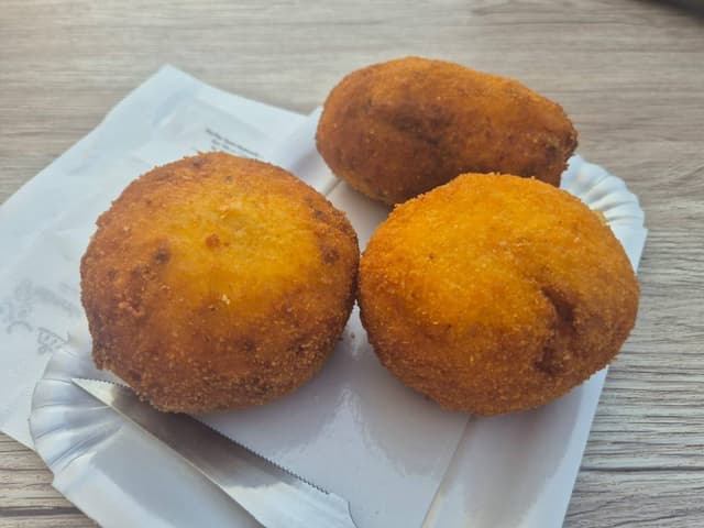 Photo by Teresa T. about hiring a Fiat Panda at Trapani Airport (17.06.24)