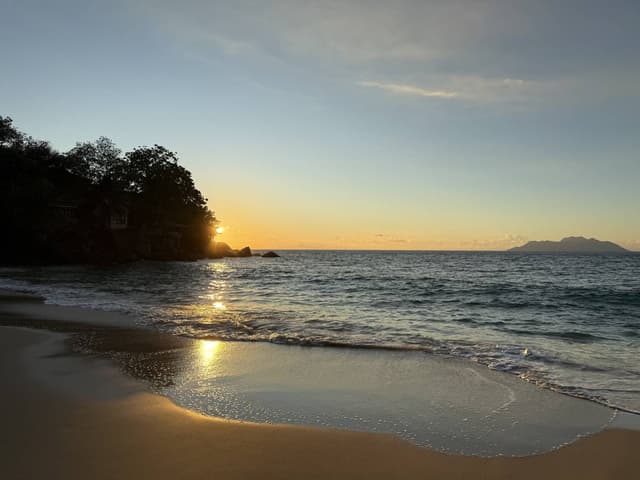 Photo 1 by Adrian R. (11/24/25)