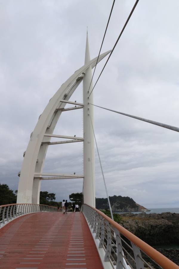 Photo 3 by Tham C. (4/30/26)