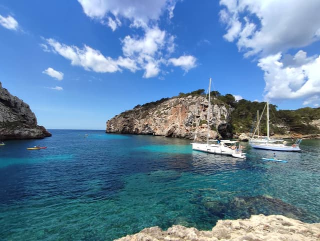 Foto 3 de Jose Maria C. sobre el alquiler de un Nissan Micra en España Islas Baleares (10/6/24)