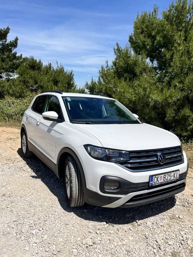 Photo 2 by Damian K. about renting a Volkswagen Up at Split Airport (6/8/25)