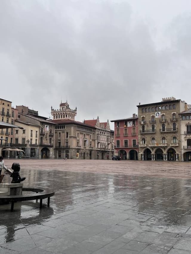 Photo 4 by Anson W. about renting a Citroen C3 Aircross in Barcelona (1/26/24)