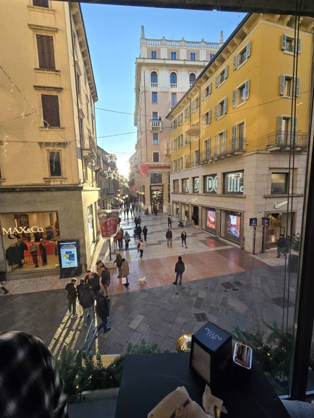 Photo 2 by Pavlo K. about renting a Peugeot 3008 in Milan (11/25/24)