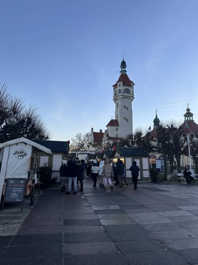 Foto 1 av Philip M. om att hyra en Ford Fiesta på Gdańsk-Lech Wałęsas flygplats (23-12-30)