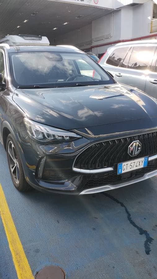 Foto di MARIO F. sul noleggio di una Citroen C5 Aircross a Napoli (12/09/24)