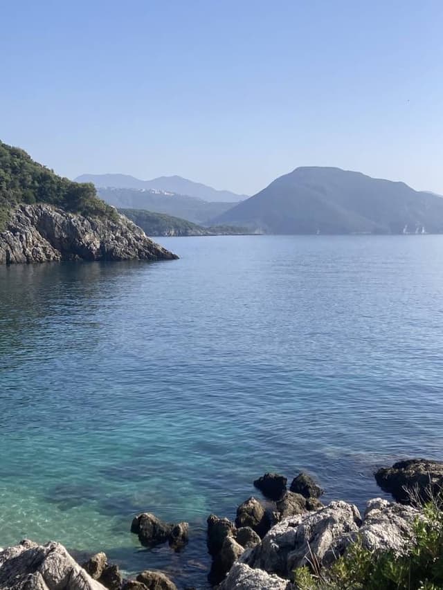 Photo by Robert S. about hiring a Renault Twingo at Preveza Aktion Airport (Lefkada) (01/11/22)