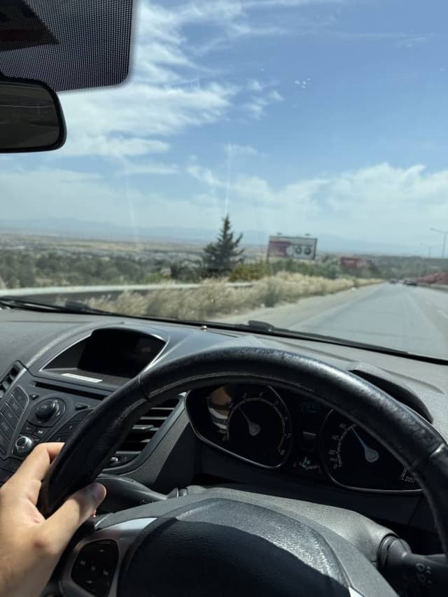 Girne’de bir Hyundai i10 kiralama ile ilgili Dorukhan S. tarafından bir fotoğraf (23.05.25)