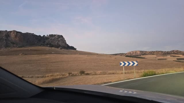 Photo 2 by Gustavo R. about renting a Seat Leon in Seville (10/7/24)