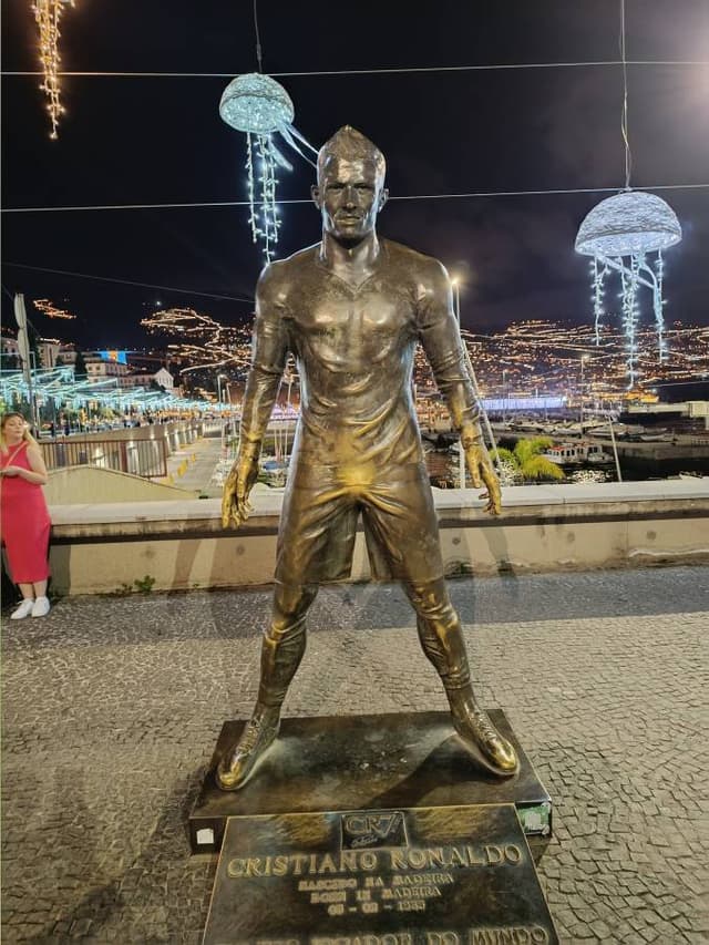 Photo 4 par Francois G. sur la location d'un Volkswagen T-Cross à l’aéroport de Funchal - Madère (16/12/24)