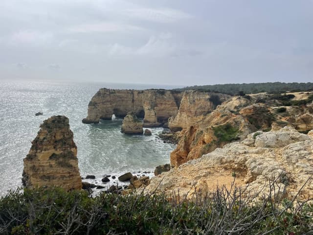 Photo 4 by William C. about renting a Renault Clio in Lisbon (3/15/25)