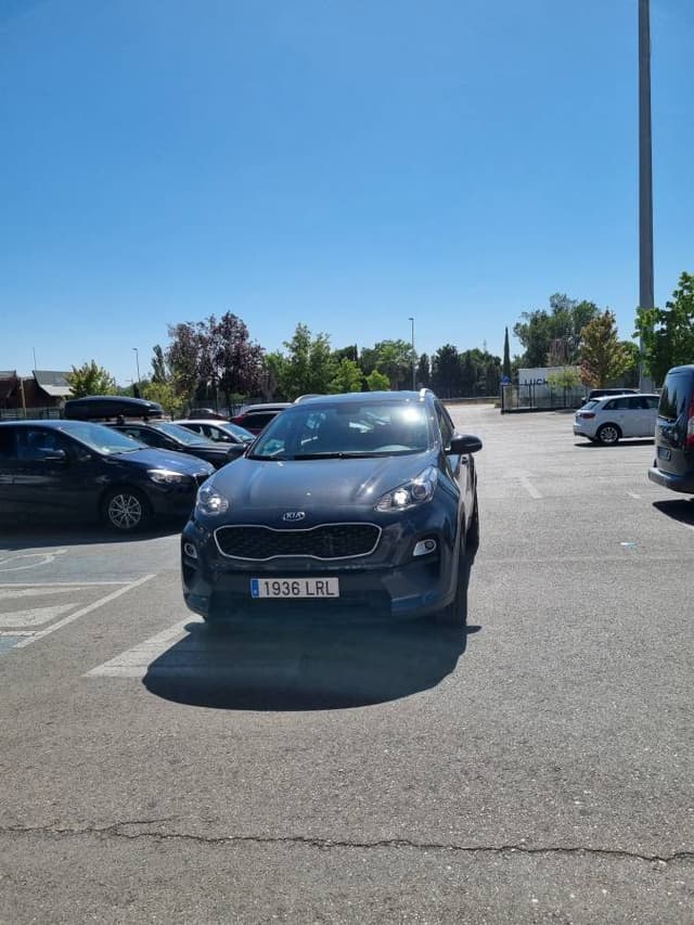Photo by cigale F. about renting a Volvo XC40 at Madrid Airport (8/12/22)