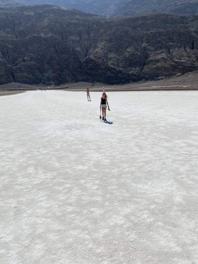 Photo 5 by Andrew R. about hiring a Nissan Armada in Las Vegas (08/08/24)