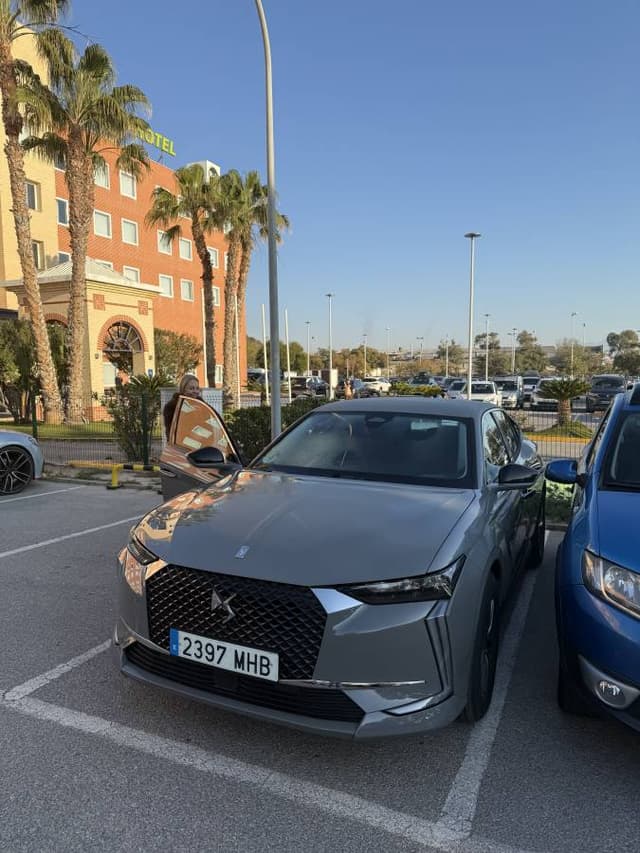 Zdjęcie wykonane przez Adrian N. dotyczące wynajmu Citroen DS4 w Alicante dnia (13.02.25)