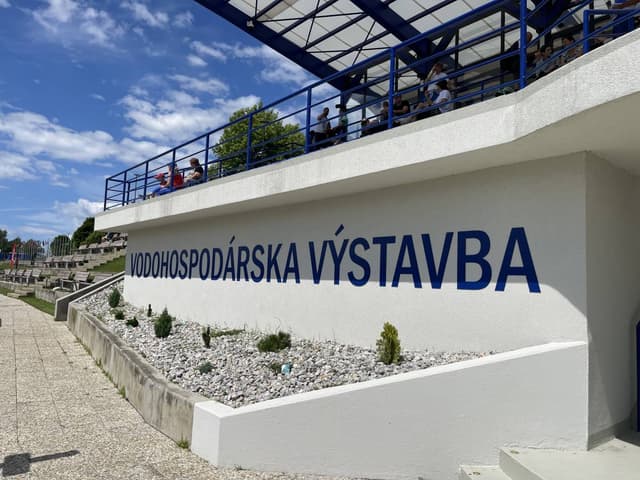 Фото 3 от Volodymyr V. об аренде Volkswagen Golf в Словакии (16.06.26)