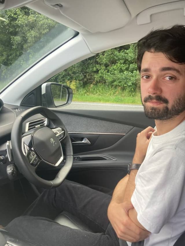 Photo 3 par youcef B. sur la location d'un Vauxhall Corsa au Royaume-Uni (06/09/22)