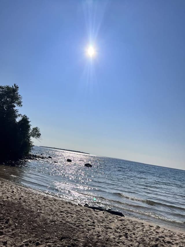 Photo 2 by Ruben G. (8/14/23)