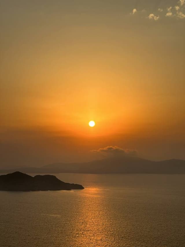 Фото 1 от ARTEM N. об аренде Nissan Micra в аэропорту Родоса (11.09.23)