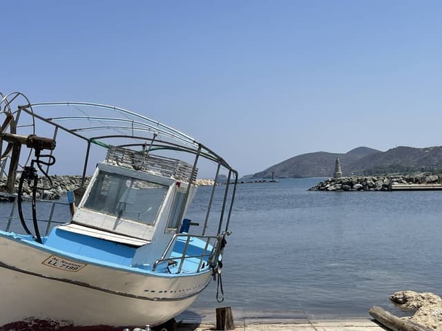 Photo 3 by Lynette H. about hiring a Hyundai i30 in Paphos with Delivery (29.08.25)