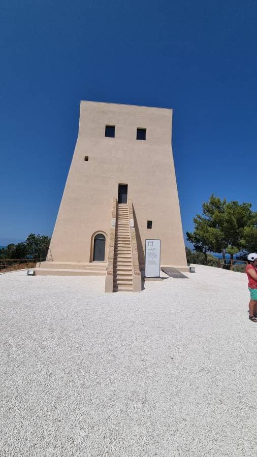 Photo 2 by Simon V. about renting a Fiat Panda at Bari Airport (7/13/24)