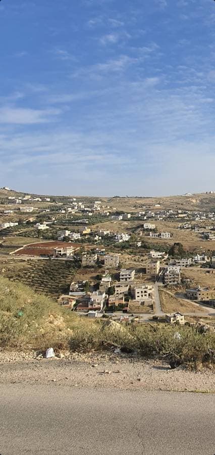 Photo 4 by Yaser M. about renting a Nissan Kicks in Jordan (5/21/23)