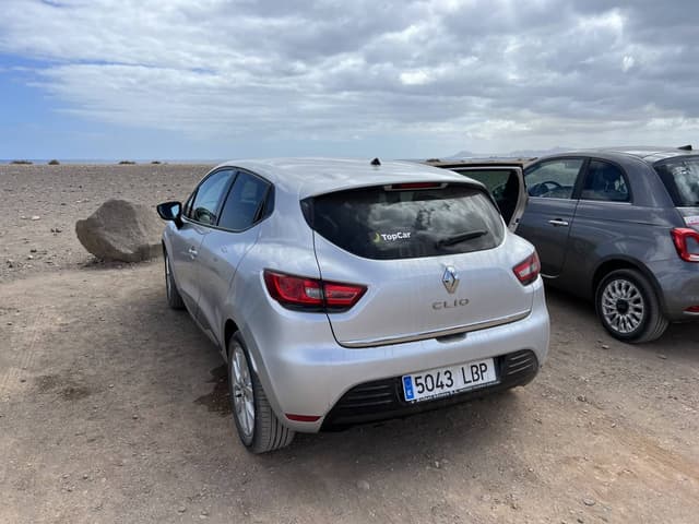 Photo by Nicolo E. about renting a Renault Clio at Lanzarote Airport (9/25/23)