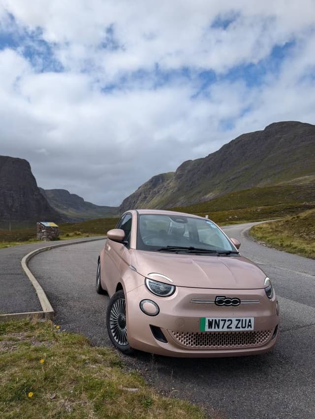 Photo 1 by Robert J. about renting a Fiat 500 in the United Kingdom (8/1/24)