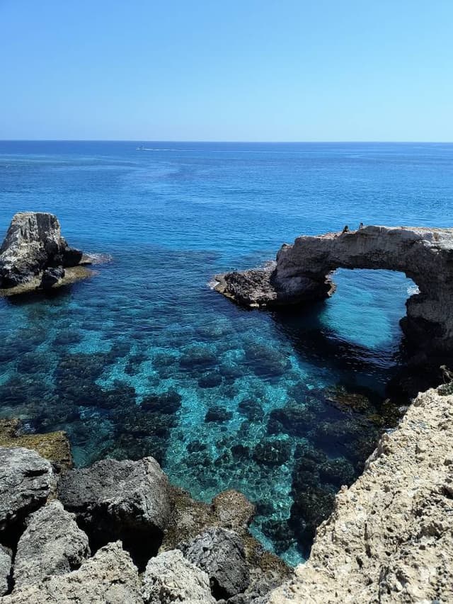 Zdjęcie 2 wykonane przez Jakub L. dotyczące wynajmu Kia Picanto w na Lotnisku w Pafos dnia (9.05.25)