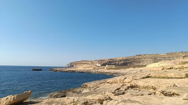 Photo 2 by Amaia L. about renting a Citroën C3 in Malta (8/16/25)
