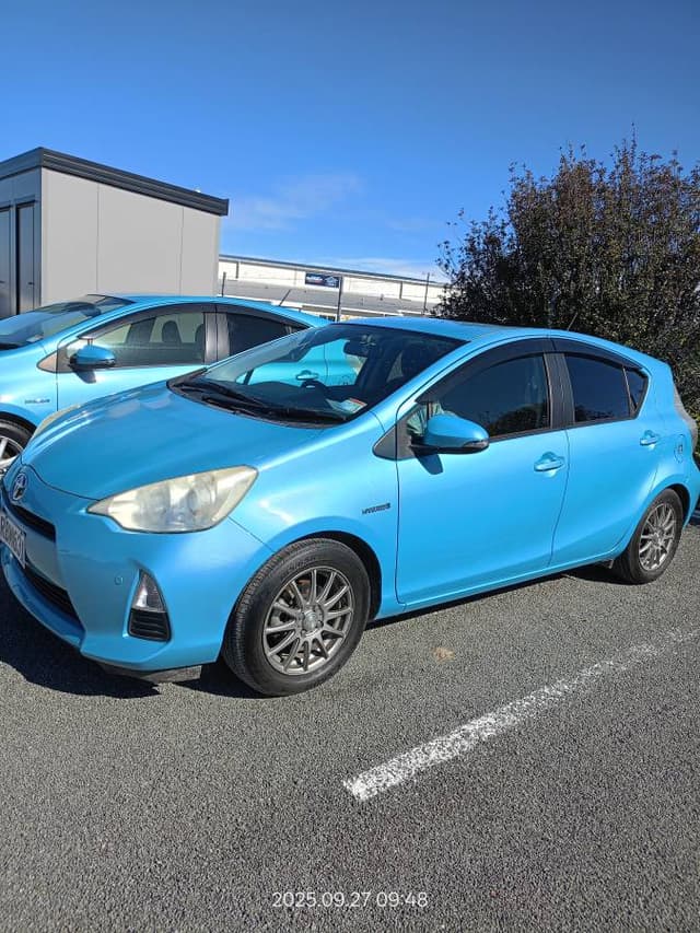 Photo by Raja Aziz R. about renting a Toyota Aqua in New Zealand (10/13/25)