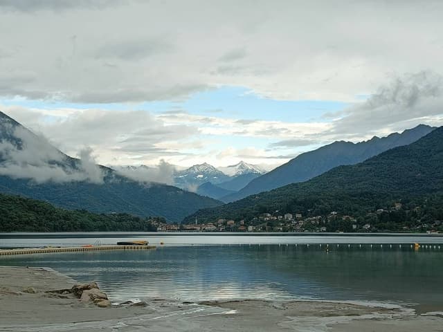 Photo 3 by Jolanda G. about renting a Ford Puma at Milan Airport Malpensa (8/3/25)