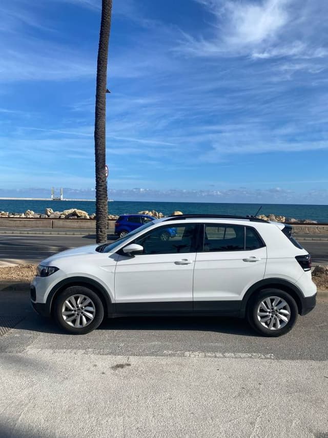 Zdjęcie 1 wykonane przez Robert T. dotyczące wynajmu Volkswagen T-Cross w w Hiszpanii dnia (4.05.25)