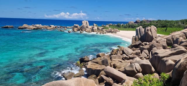 Photo 7 by Kenton S. about hiring a Hyundai Grand i10 in Victoria (13.05.24)